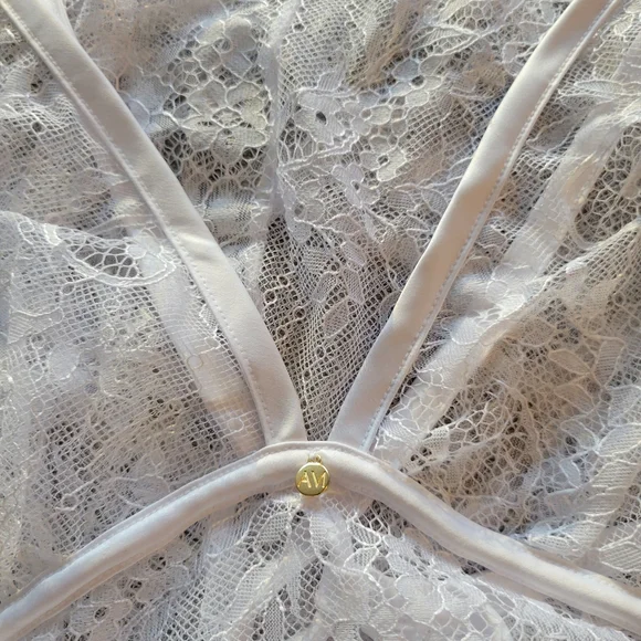 Adore Me White Lace Chemise - Picture 5 of 6